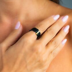 Holma Minimal Band Ring - Image 2