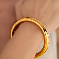 Alma Solid Bangle - Image 2