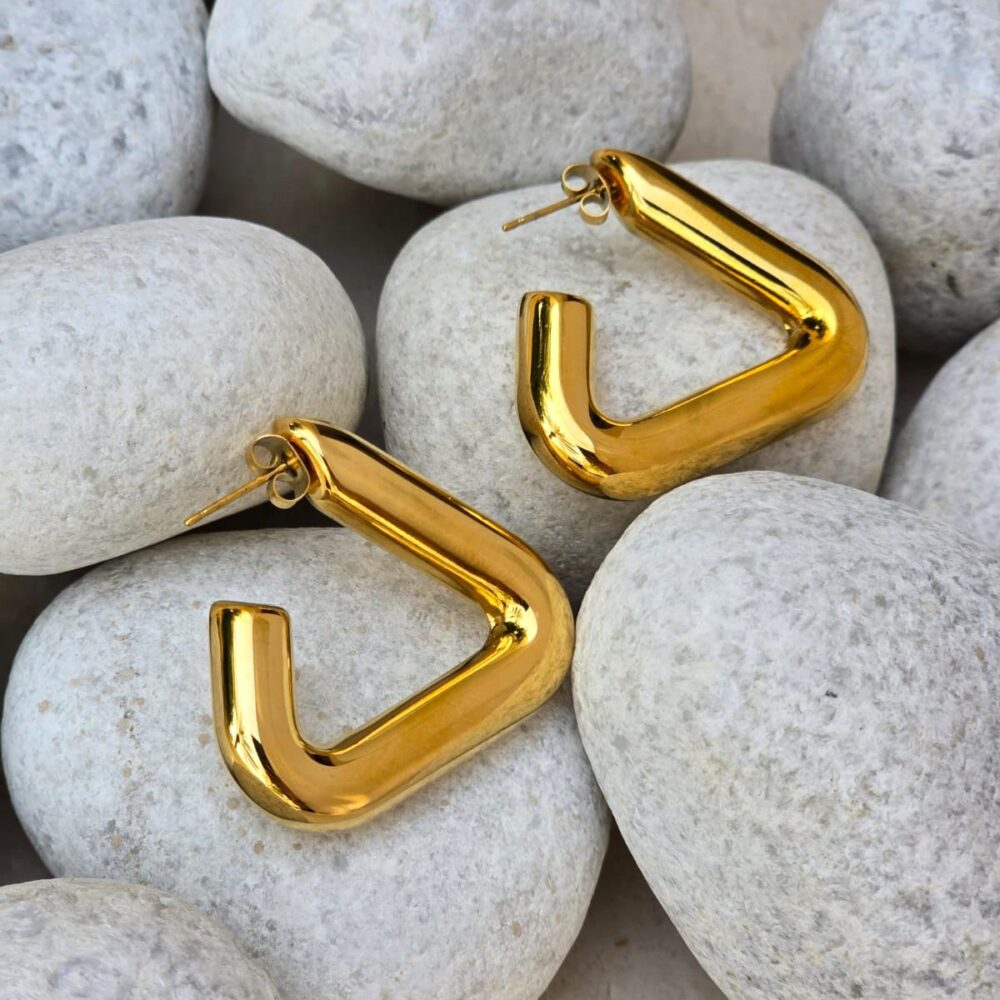 Trianta Earrings - Image 3
